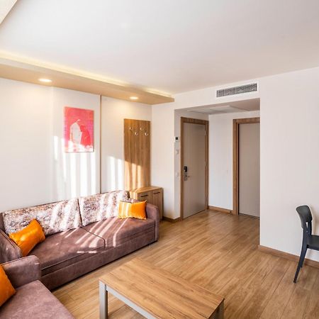 Golden World Suite Hotel Анталія Екстер'єр фото