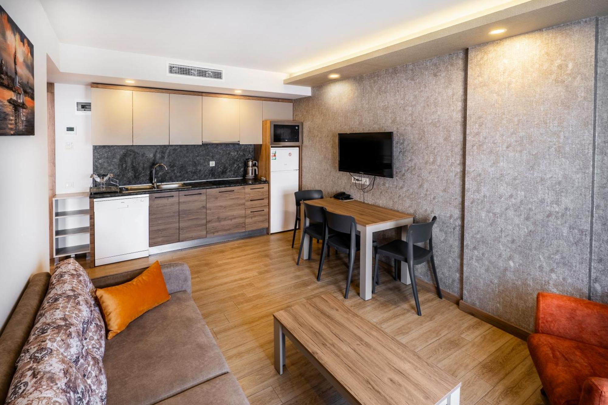 Golden World Suite Hotel Анталія Екстер'єр фото